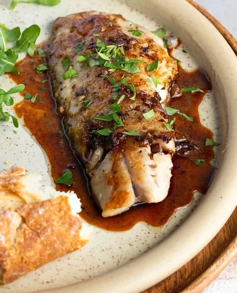 delicious pan-seared rockfish reipe thumbnail.
